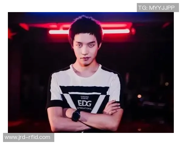 EDG以96分稳居S15电竞挑战者杯积分榜首位展现强大实力 EDG以96分稳居S15电竞挑战者杯积分榜首位展现强大实力